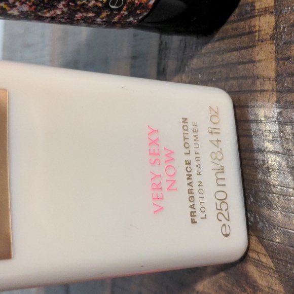 Victoria  Secret body lotion mist spray 3pc set discontinued vintage - Picture 3 of 3